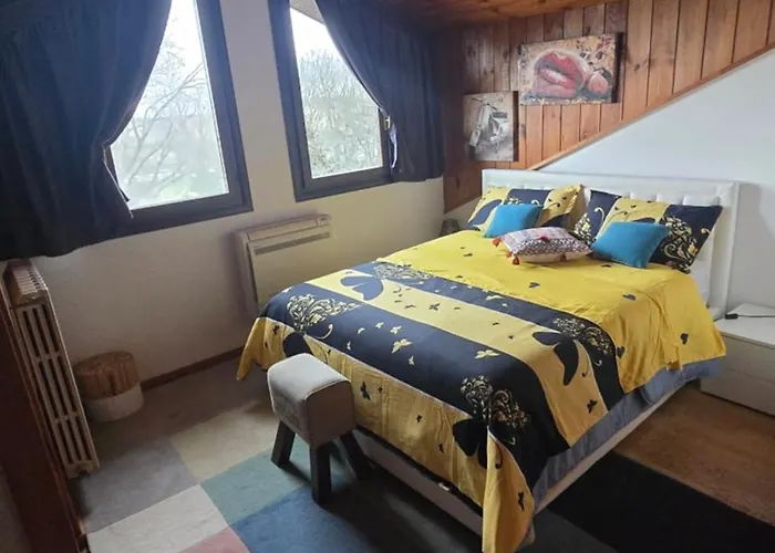 Oleggio Home Apartment *